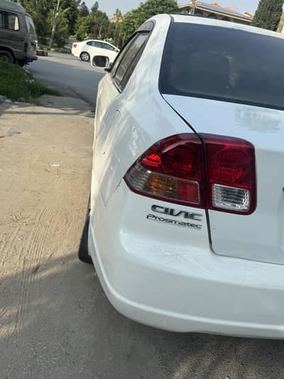 Civic 2004 model full option Sunroof