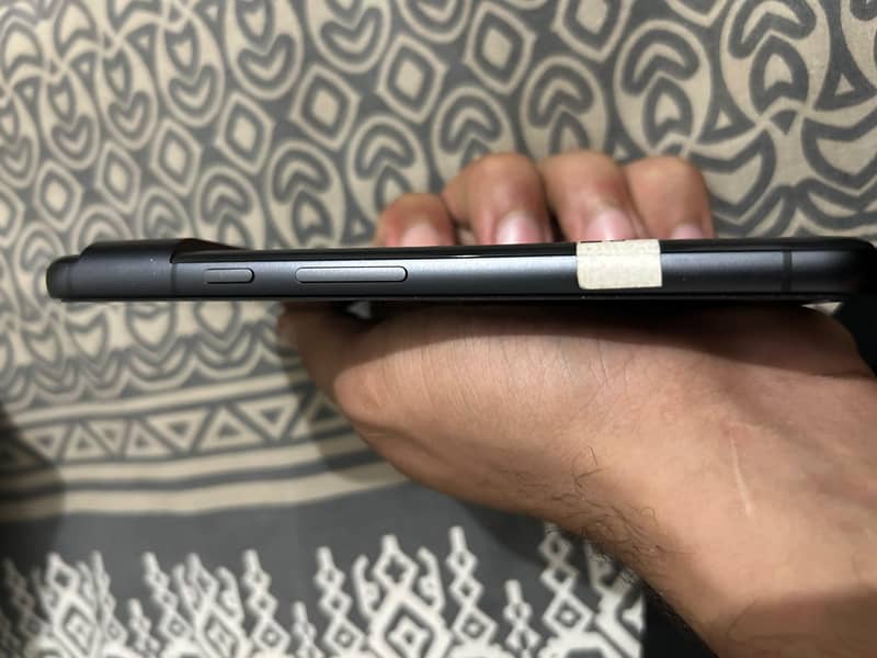 Google Pixel 8 2