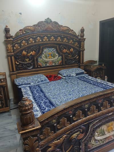 Chinnoti style bed set in good condition for sale