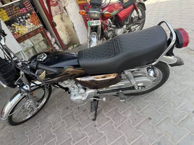 Honda cg 125 gold edition for sale