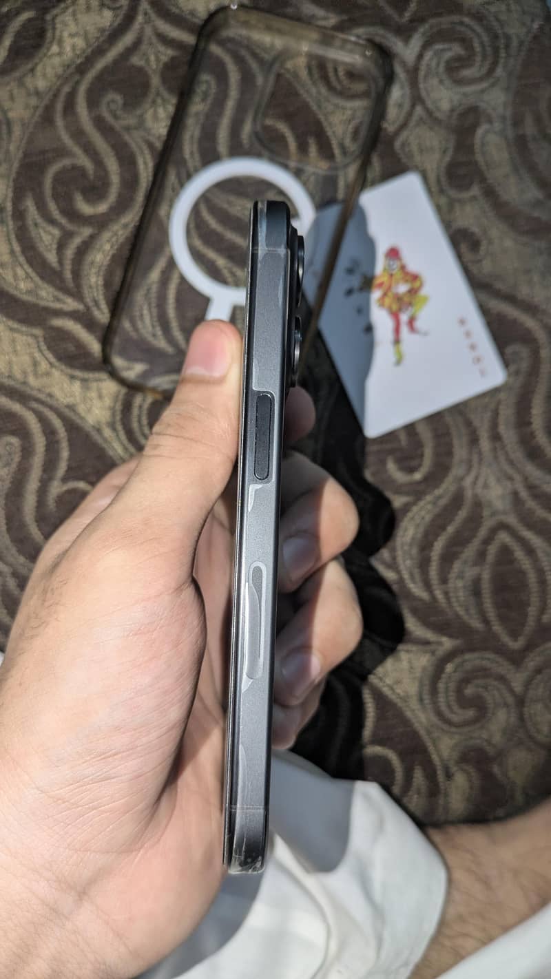 Apple iPhone 15 Pro 5