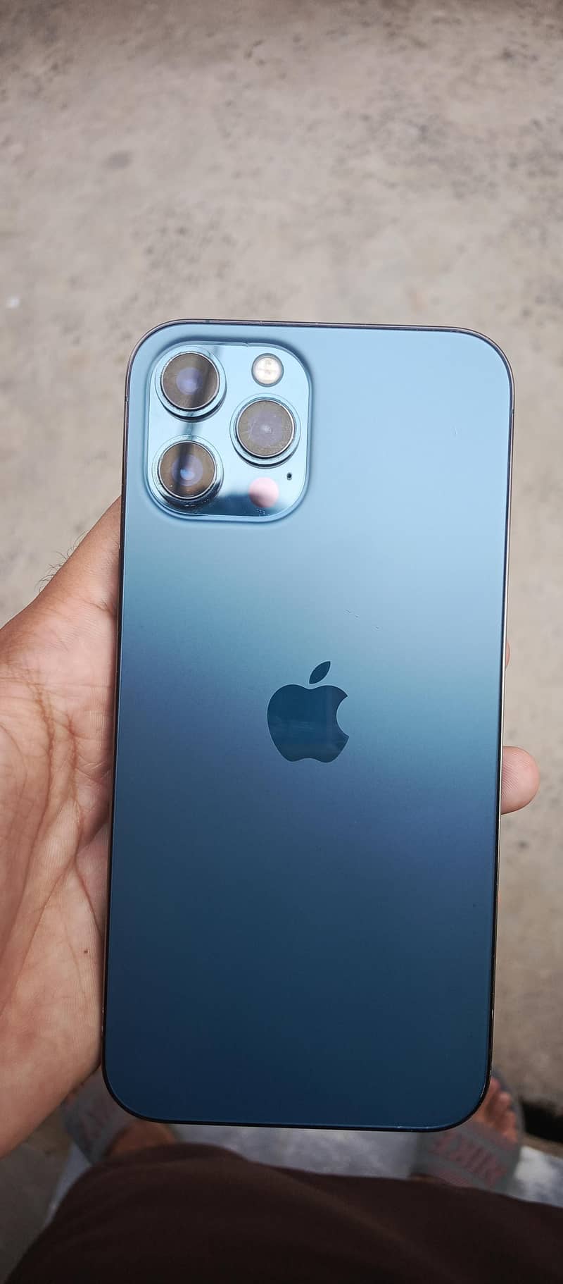 Apple iPhone 12 Pro Max 3