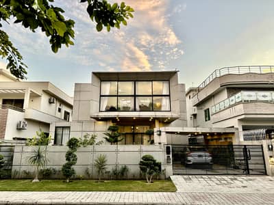 Ultra Luxurious Designer House For Sale