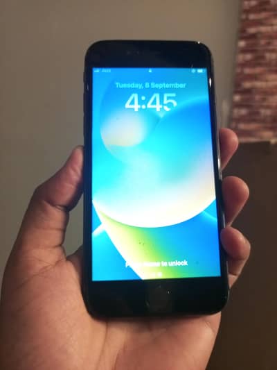 Apple iPhone 8