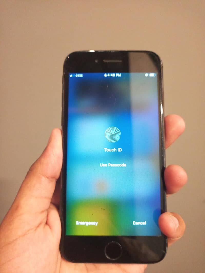 Apple iPhone 8 2
