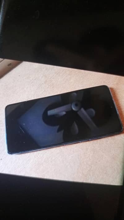 Tecno CAMON 20