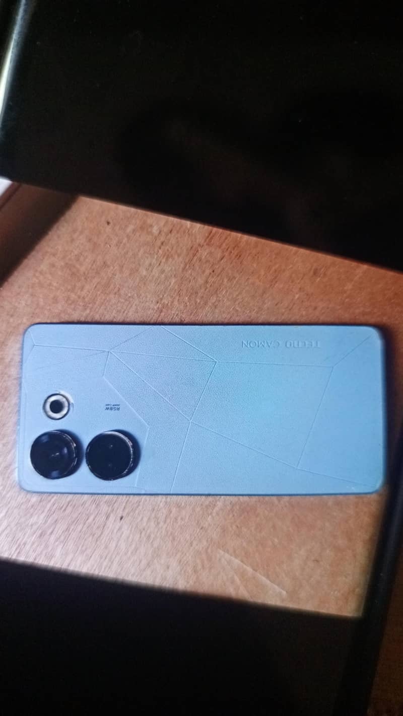 Tecno CAMON 20 3