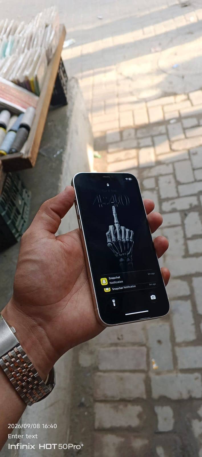 Apple iPhone 12 1