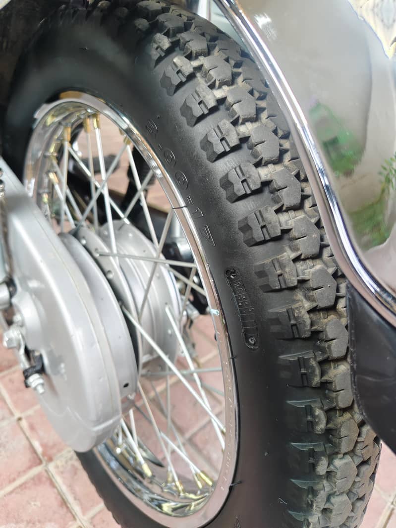 CG 125 7