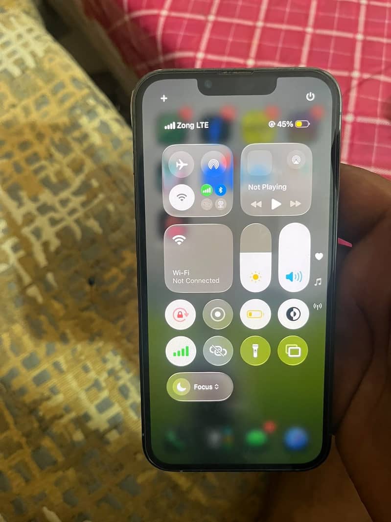Apple iPhone 13 Pro 9