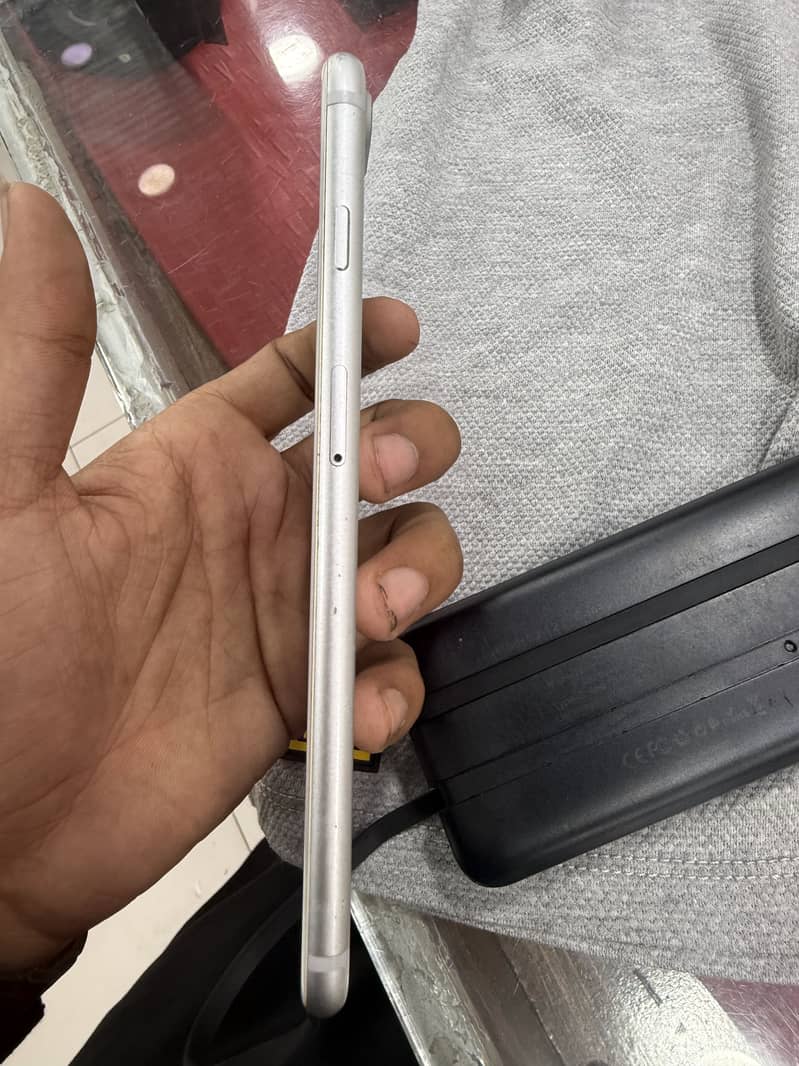 Iphone 7 plus Pta 4
