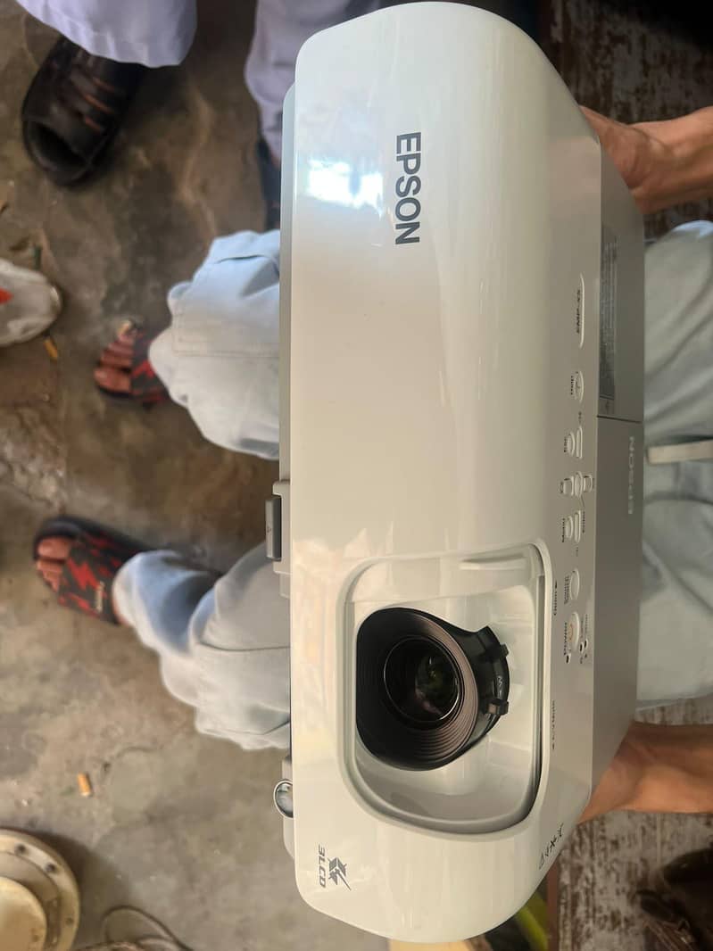 projector 2