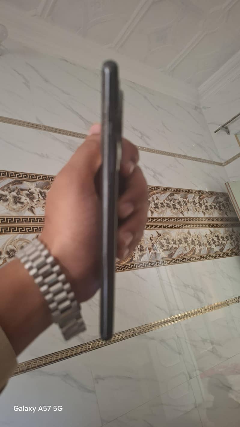 One Plus 11R 3