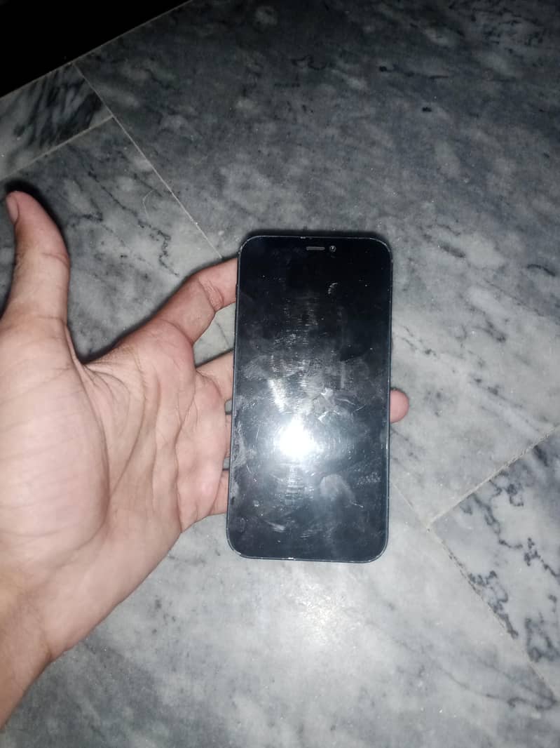 Apple iPhone 12mini 0