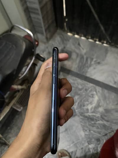 Apple iPhone 11 Pro