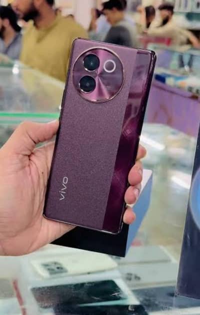 Vivo V30e