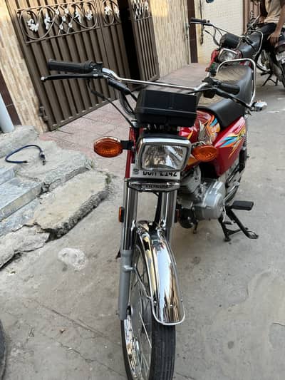 Honda CG 125 2026 Model | 2025 Manufactured | Like New | Urgent Sale