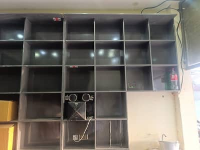 shelves and racks for sale in very premium condition