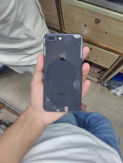 Apple iPhone 8 Plus