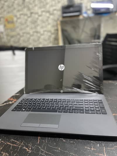 HP LAPTOP INTEL 6TH GEN 4GB RAM DDR 128GB NVME