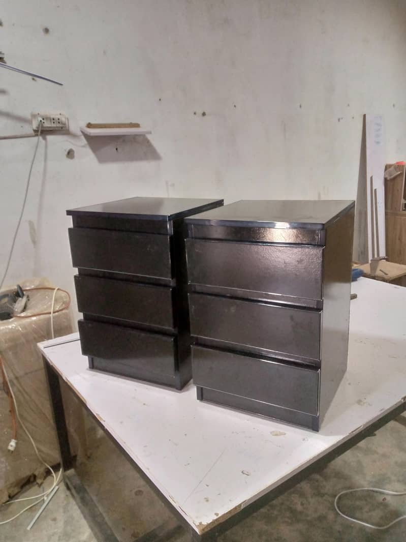 bedside tables 3