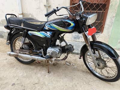 Unique 70cc (2007 Model) – Excellent Condition & Fuel Efficient