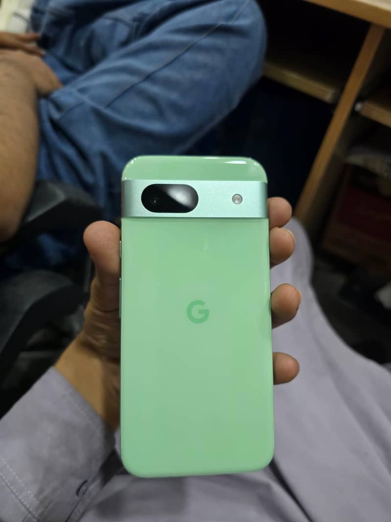 Google Pixel 8a 0