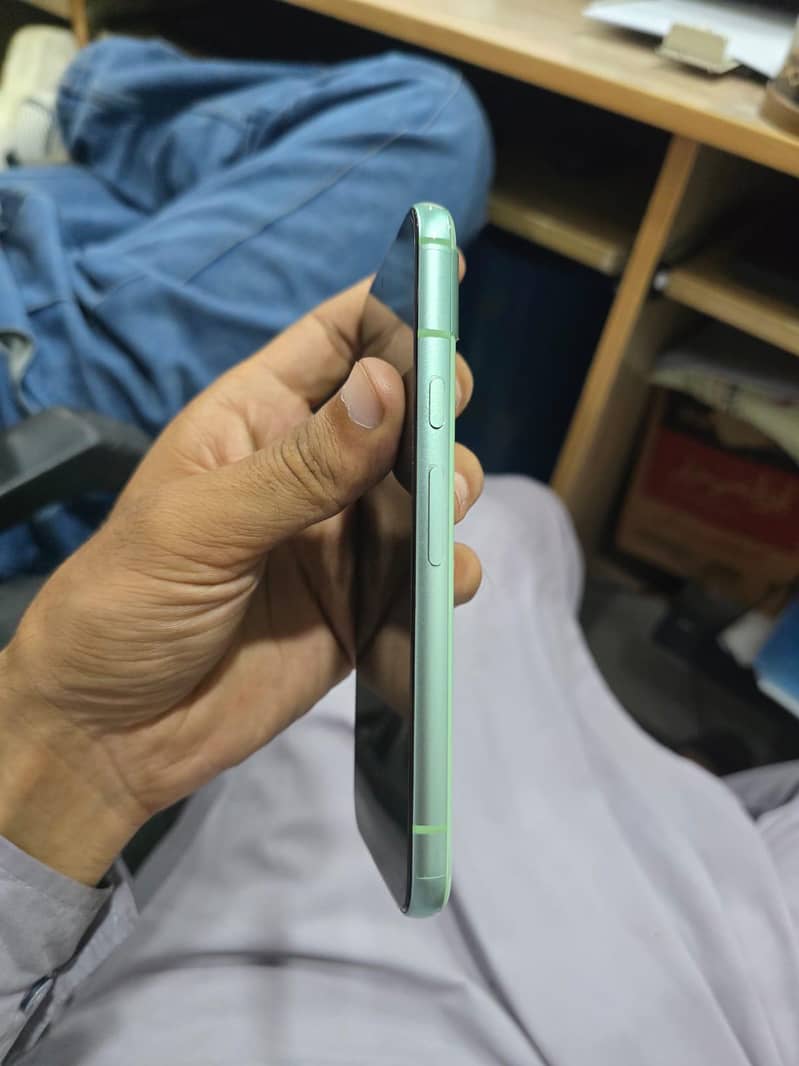 Google Pixel 8a 6