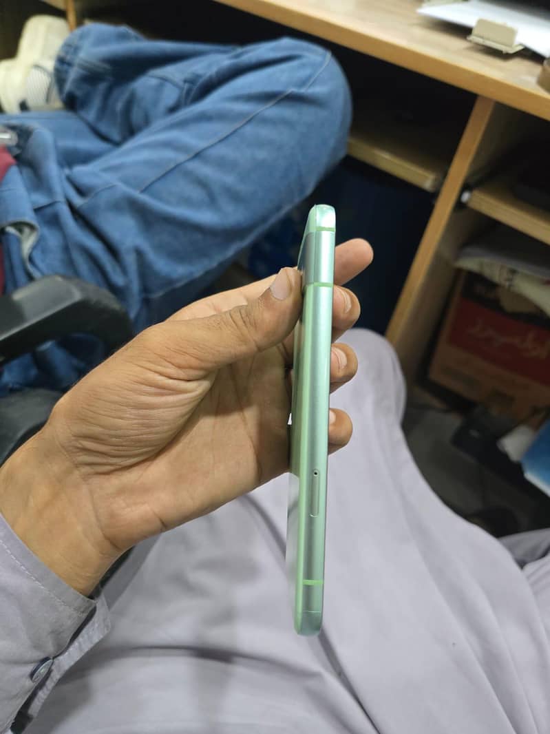 Google Pixel 8a 7