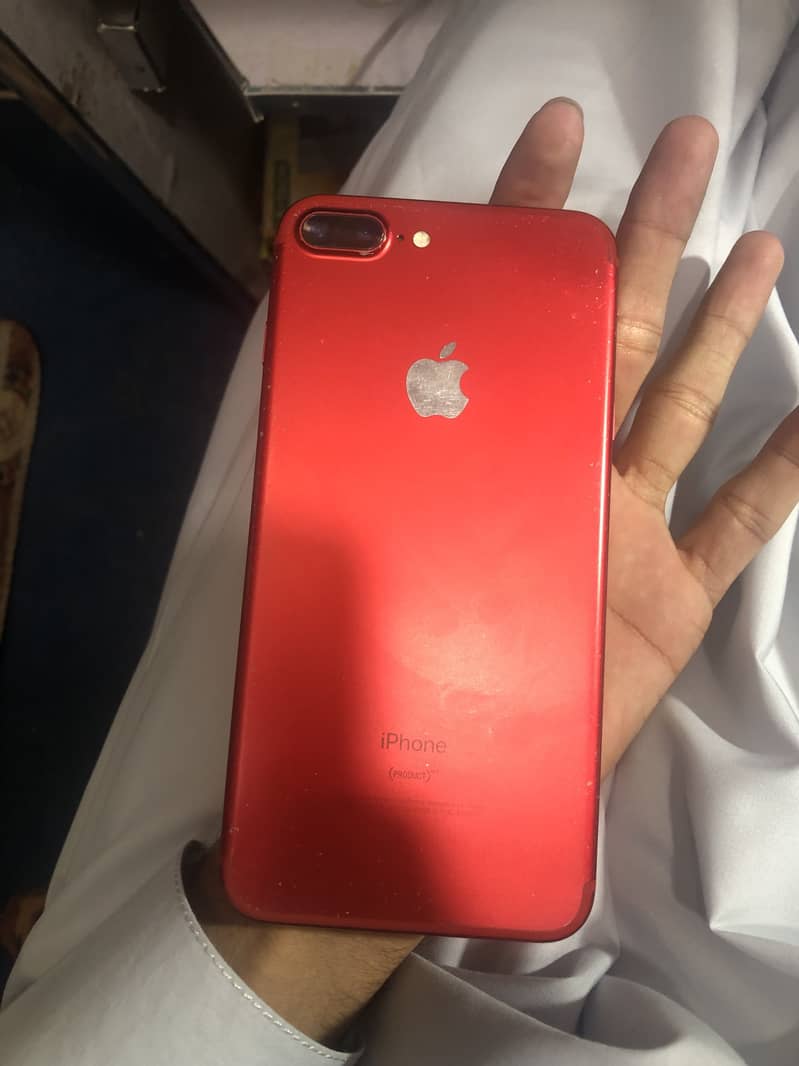 Apple iPhone 7 Plus 2