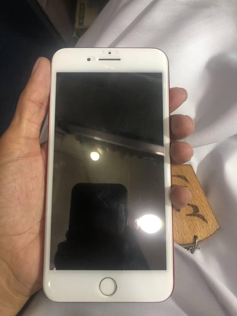 Apple iPhone 7 Plus 3