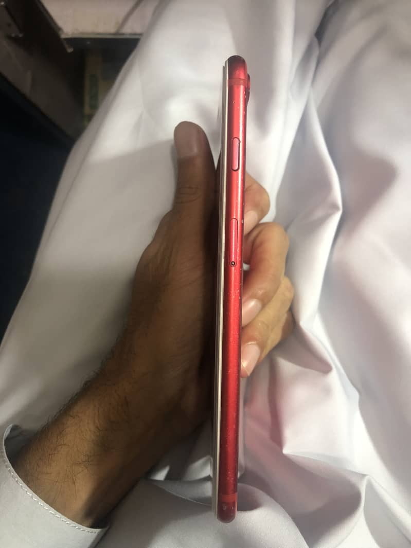 Apple iPhone 7 Plus 4