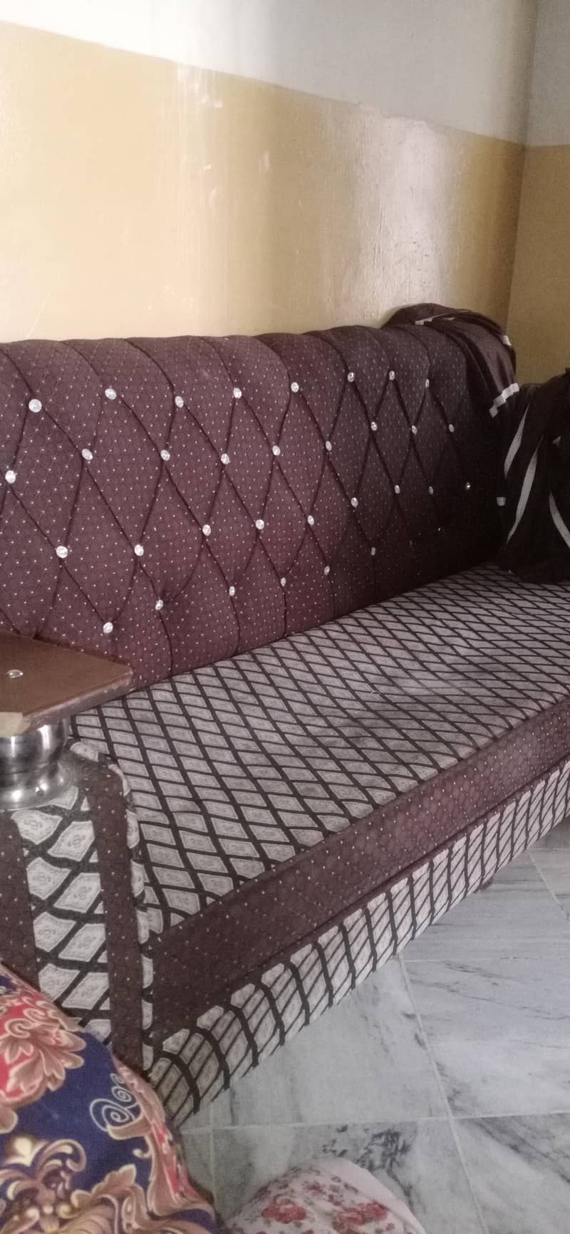 sofa set 0