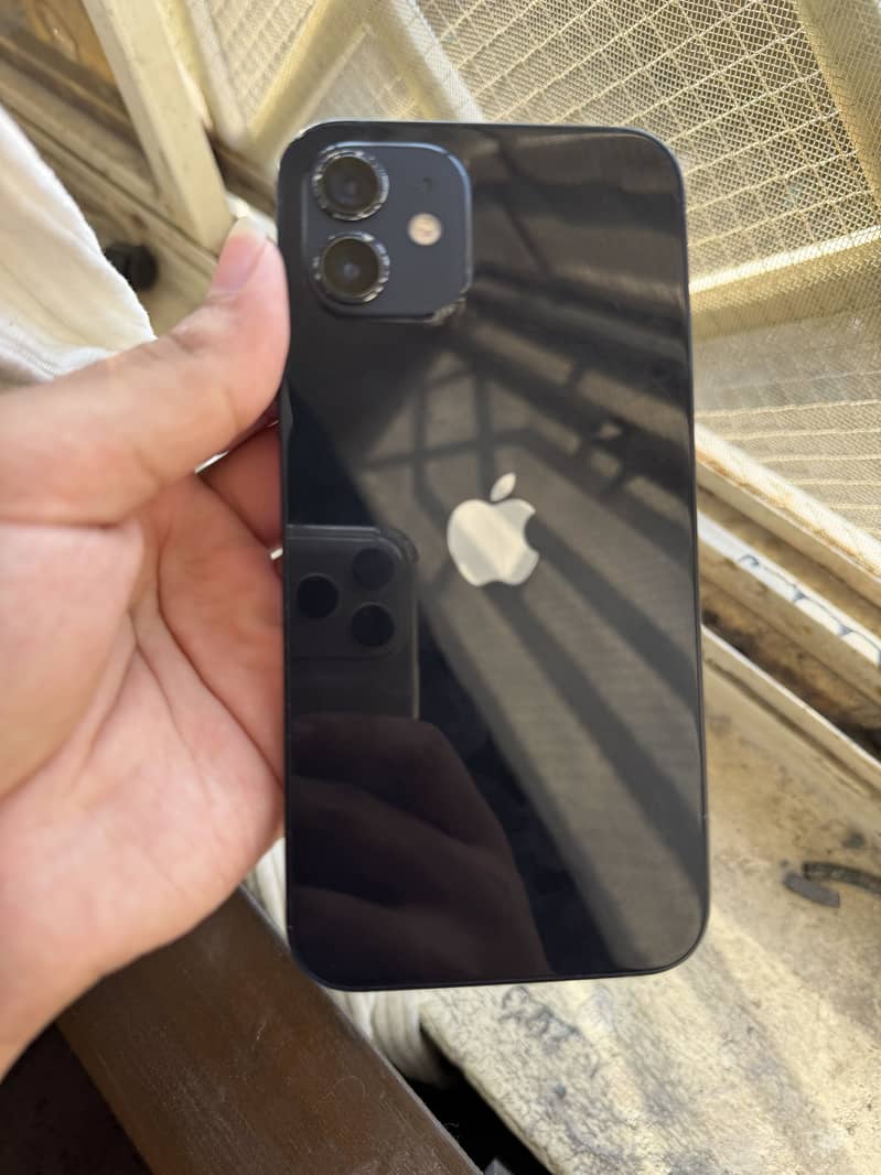 Apple iPhone 12 8