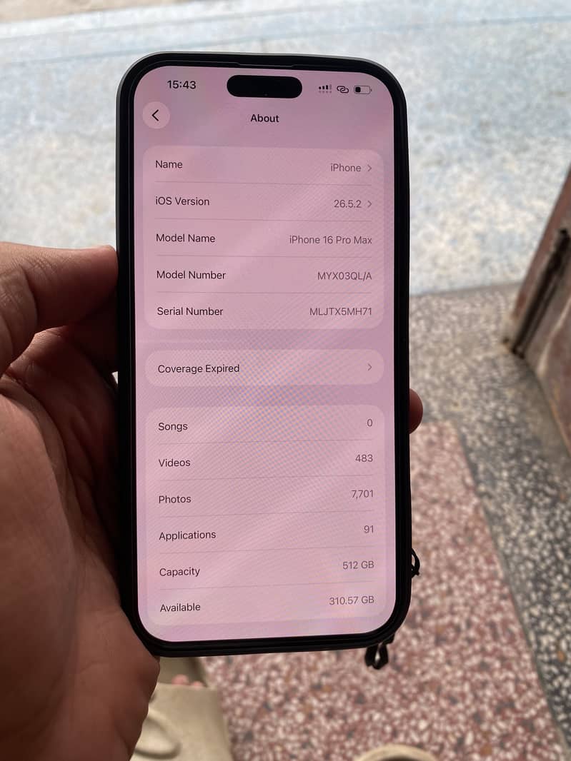 Apple iPhone 16 Pro Max 5