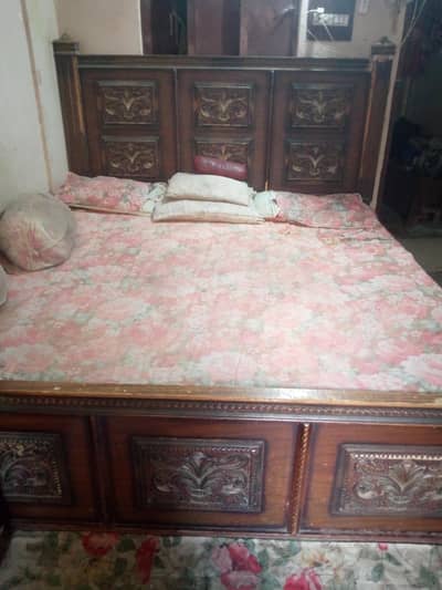 wooden bed