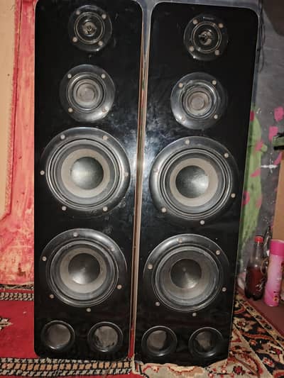 pioneer speakers 6" condition 10/10