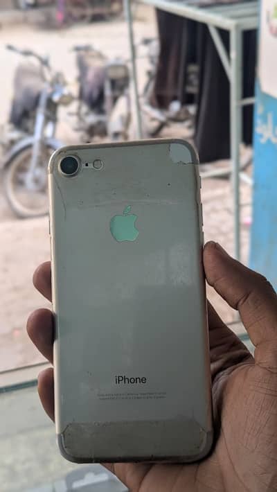 Apple iPhone 7