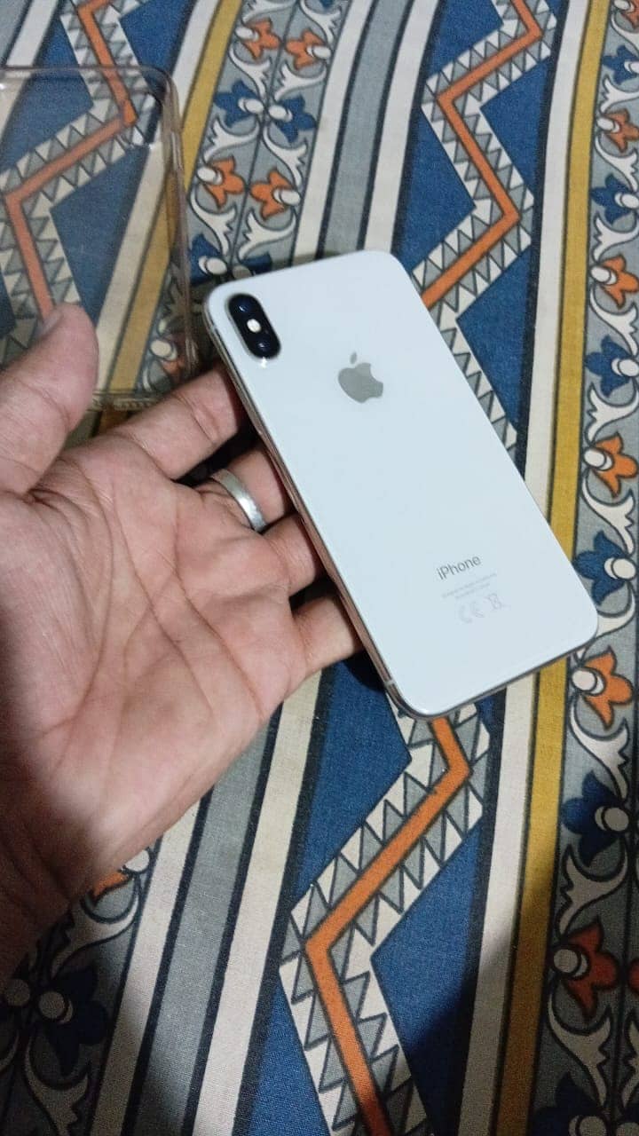 Apple iPhone X 0