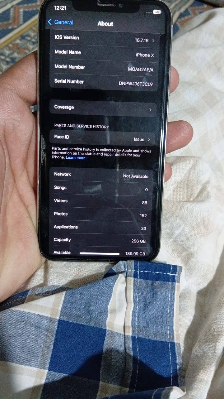 Apple iPhone X 5