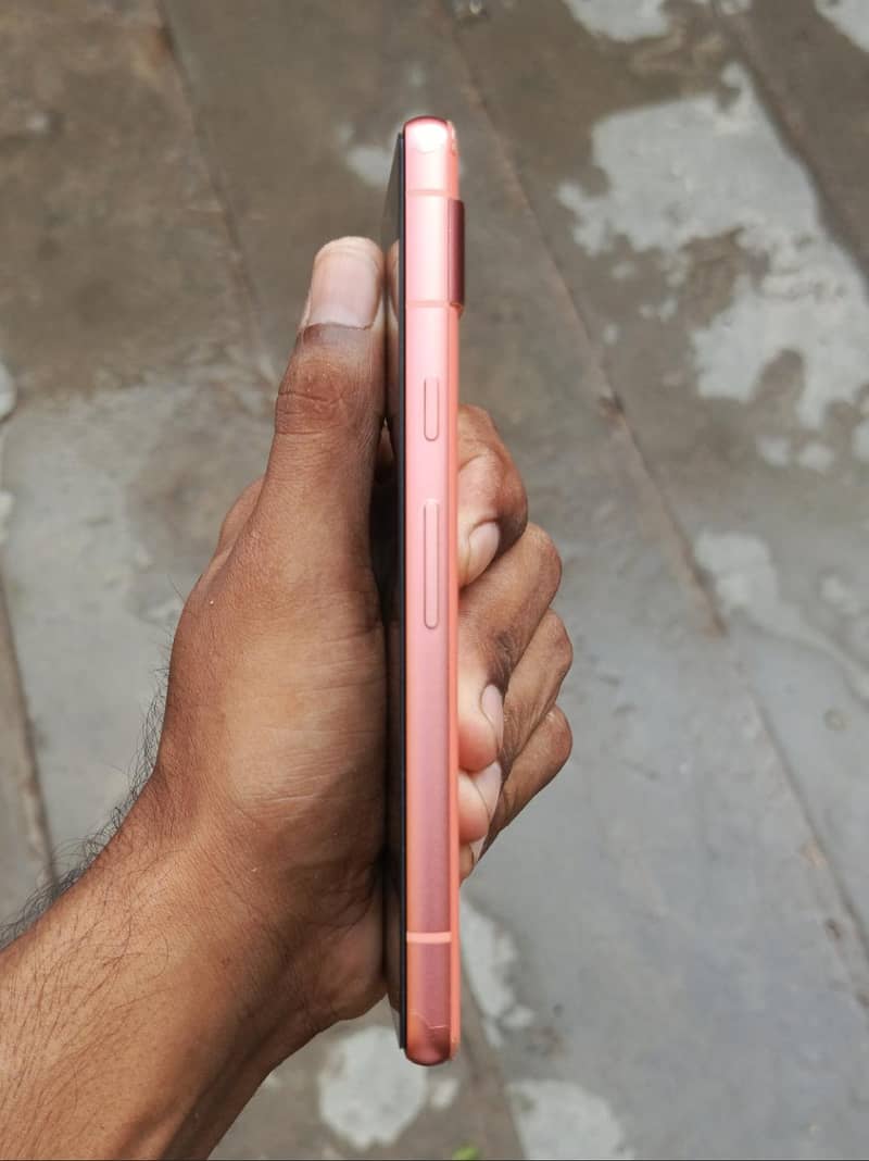 Google Pixel 7a 4