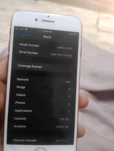 Apple iPhone 7