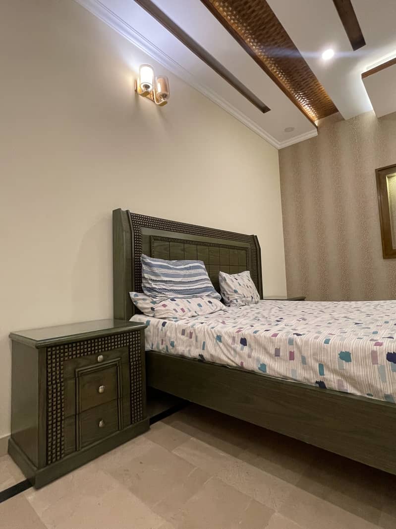 King bed luxury 1