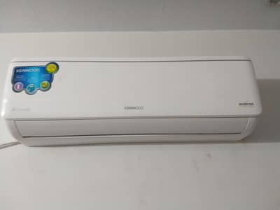 Split AC Kenwood 1.5 Ton Inverter Supreme