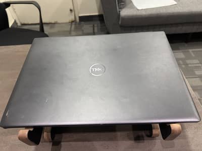 Dell Vostro 7620 Business 16 GeForce 4GB RTX 3050Ti