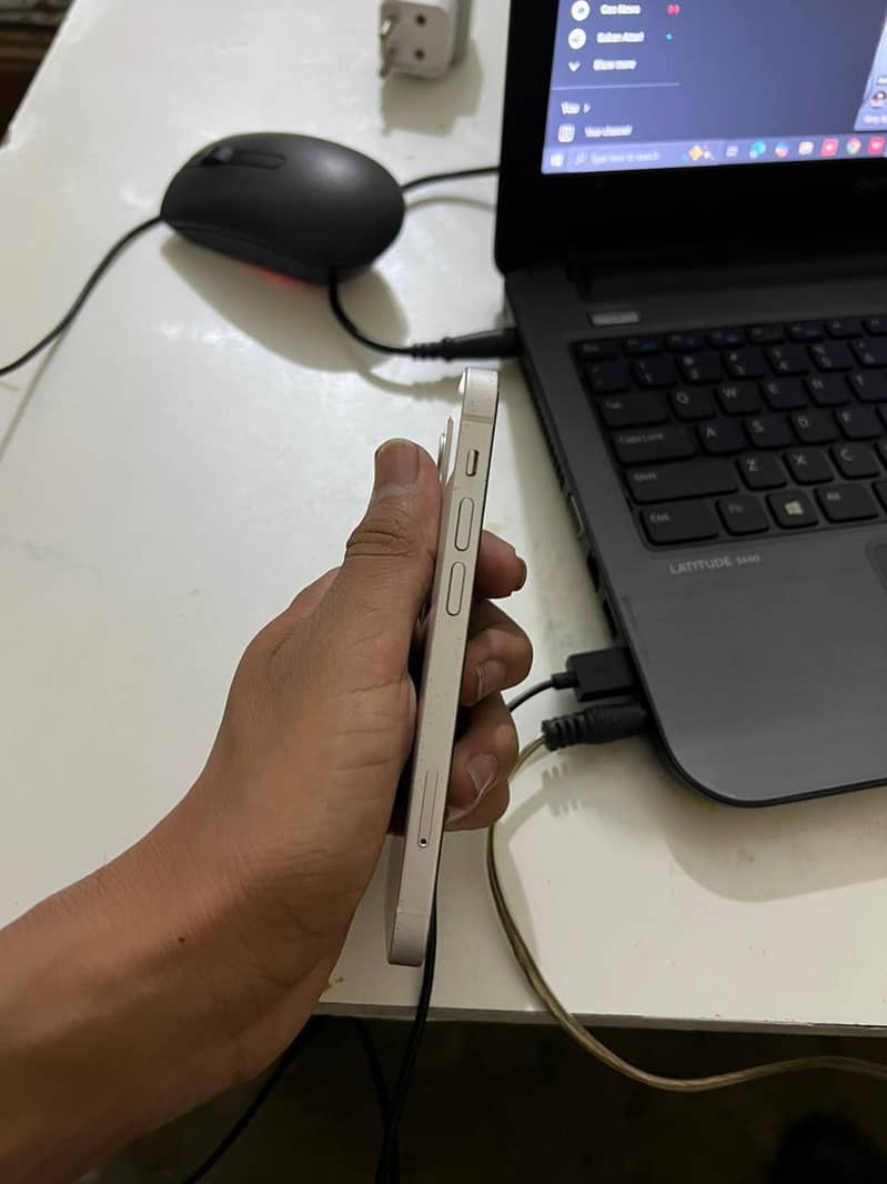 Apple iPhone 12 mini 3