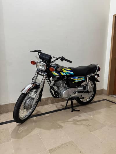 Cg 125 Black