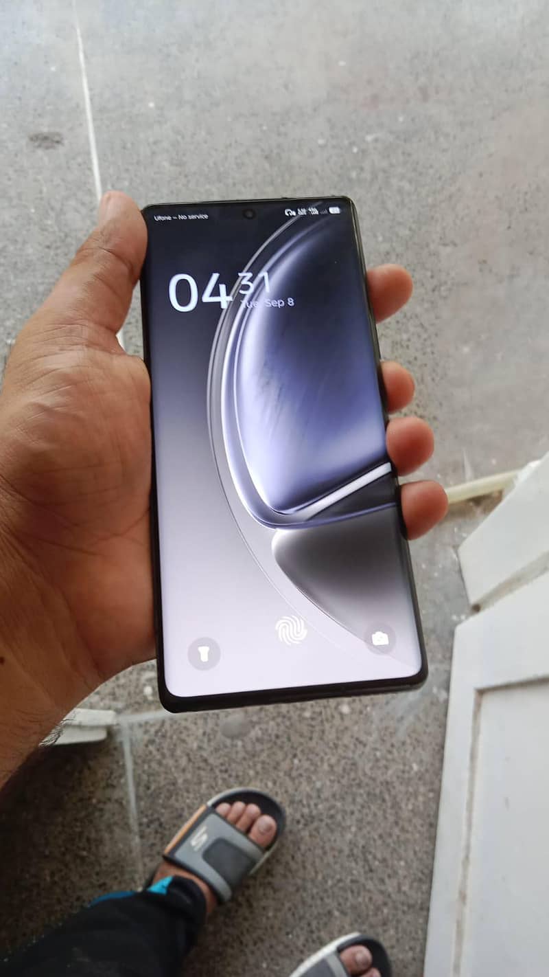 Infinix Zero 40 6