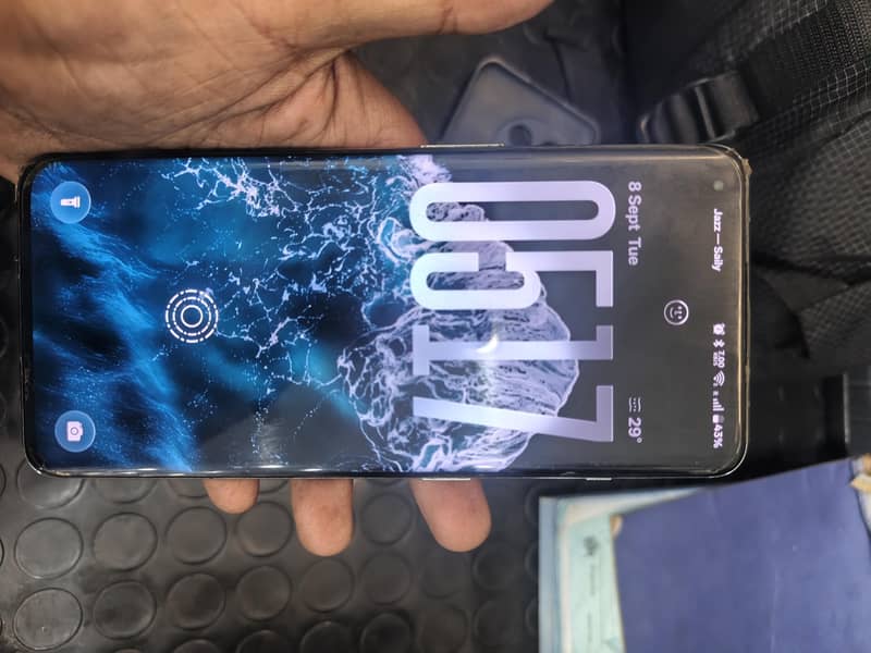 One Plus 11 6
