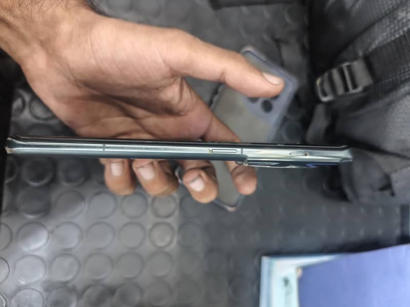One Plus 11 5
